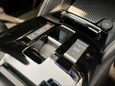 Citroën C4 X Hybrid 145 ë-DCS6 Business Edition