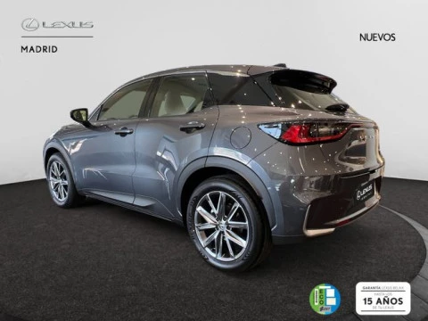 Lexus LBX 1.5 136cv HEV Elegant