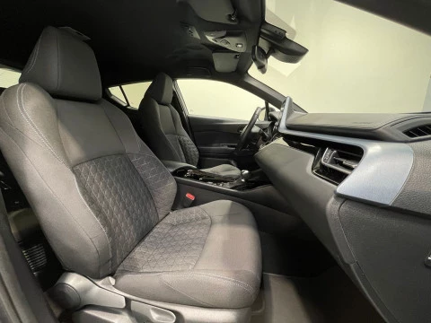 Toyota C-HR 1.8 125H Advance