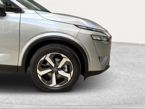 Nissan Qashqai DIG-T 103kW N-Connecta