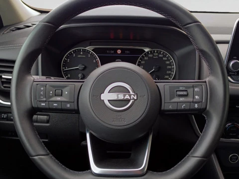 Nissan Qashqai 1.3 DIG-T 116KW N-CONNECTA CVT 5P