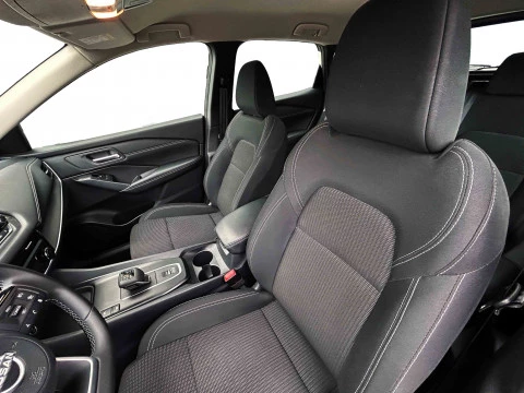 Nissan Qashqai 1.3 DIG-T 116KW N-CONNECTA CVT 5P