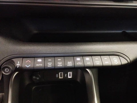 Jeep Avenger 1.2 G 74kW (100CV) Altitude