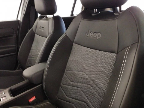 Jeep Avenger 1.2 G 74kW (100CV) Altitude