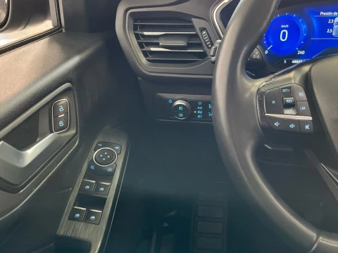 Ford Kuga Titanium 1.5 EcoBoost 88kW (120CV)