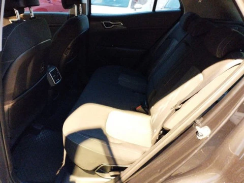 Kia Sportage 1.6 T-GDi HEV 171kW (230CV) Drive 4x2