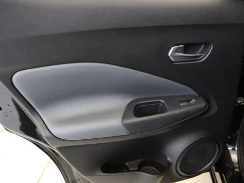 Nissan JUKE 1.0 DIG-T 84KW N-CONNECTA 5P