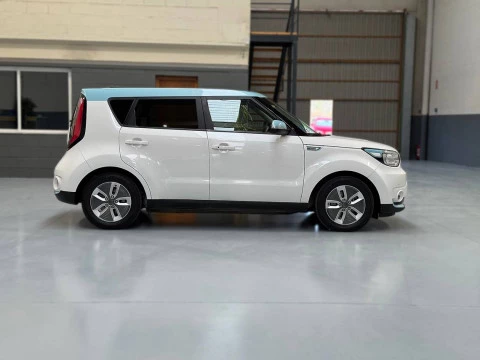 Kia Soul EV Eléctrico (CHAdeMO)