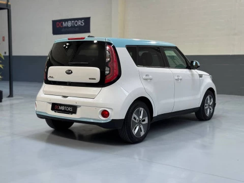 Kia Soul EV Eléctrico (CHAdeMO)