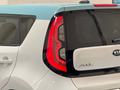 Kia Soul EV Eléctrico (CHAdeMO)