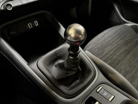 Jeep Avenger 1.2 G 74kW (100CV) Longitude