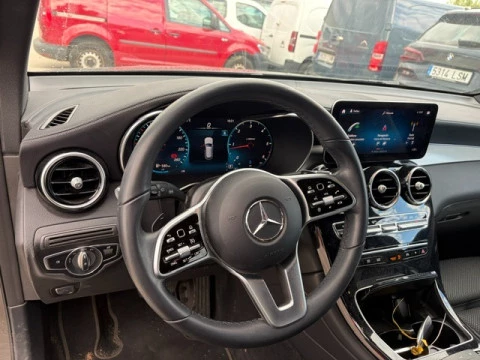 Mercedes-Benz GLC GLC 220 d 4MATIC