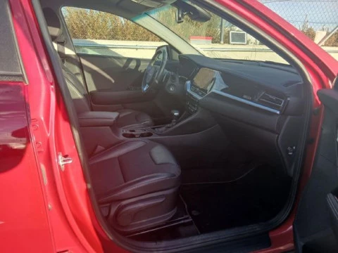 Kia Niro 1.6 GDi PHEV 104kW (141CV) Drive