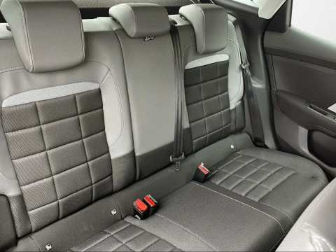 Citroën C4 Hybrid 145 ë-DCS6 Business Edition