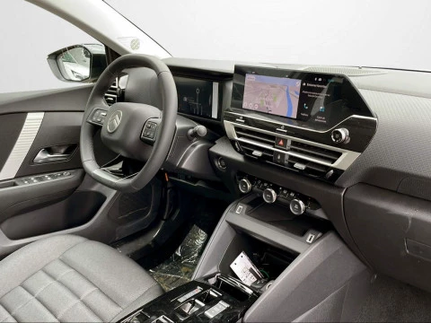 Citroën C4 Hybrid 145 ë-DCS6 Business Edition