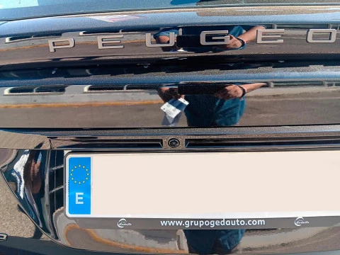 Peugeot 2008 1.2 HYBRID 145 STYLE EDSC6 5P