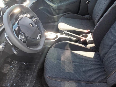 Peugeot 2008 1.2 HYBRID 145 STYLE EDSC6 5P