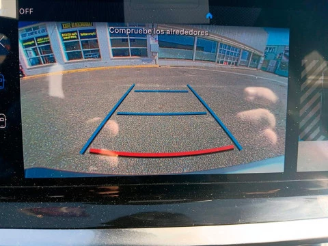 Peugeot 2008 1.2 HYBRID 145 STYLE EDSC6 5P