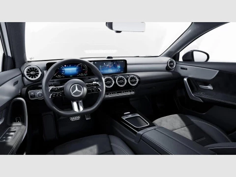 Mercedes-Benz Clase A A 250 e con tecnologia hibrida EQ