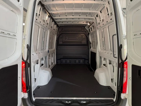 Mercedes-Benz Sprinter 311 CDI MEDIO PRO