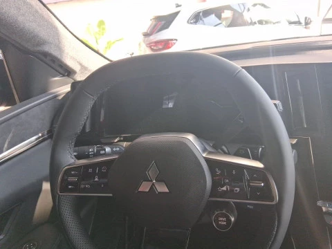 Mitsubishi Eclipse Cross 87 kWh Kaiteki