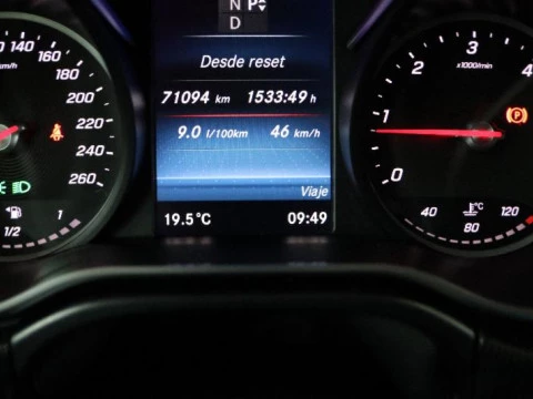 Mercedes-Benz V-CLASS CLASE V 220D COMBI 6 COMPACT 4P