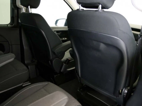 Mercedes-Benz V-CLASS CLASE V 220D COMBI 6 COMPACT 4P