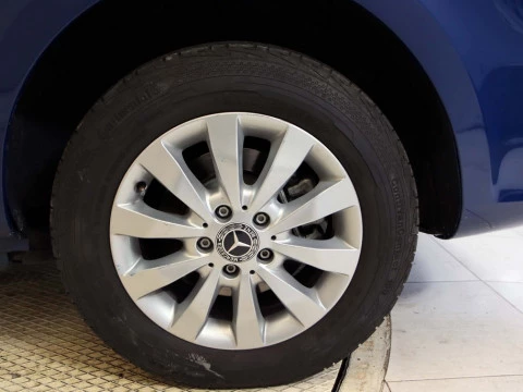 Mercedes-Benz V-CLASS CLASE V 220D COMBI 6 COMPACT 4P