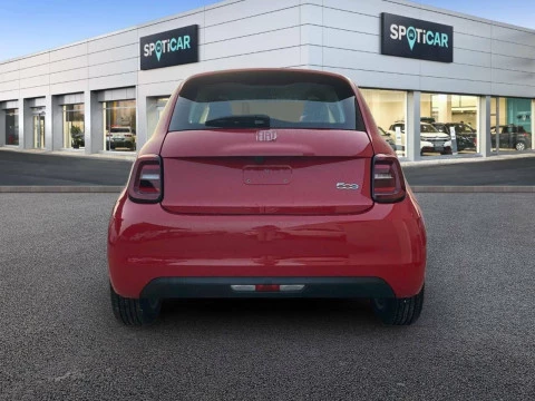 Fiat 500 Red Hb 320km 85kW (118CV)