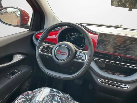 Fiat 500 Red Hb 320km 85kW (118CV)