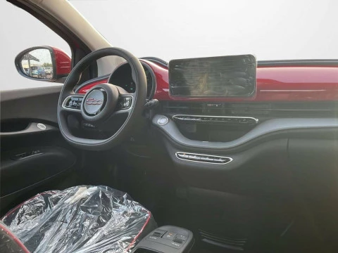 Fiat 500 Red Hb 320km 85kW (118CV)