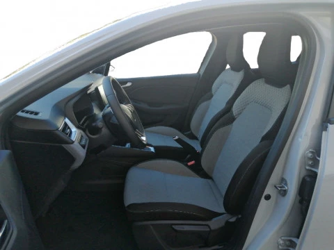 Renault Clio Evolution E-Tech full hybrid 145 (103kw)