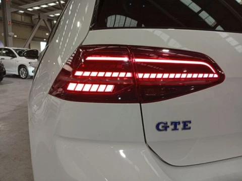 Volkswagen Golf GTE 1.4 TSI e-Power 150kW (204CV) DSG