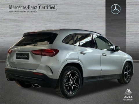 Mercedes-Benz GLA 200 D