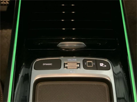 Mercedes-Benz GLA 200 D