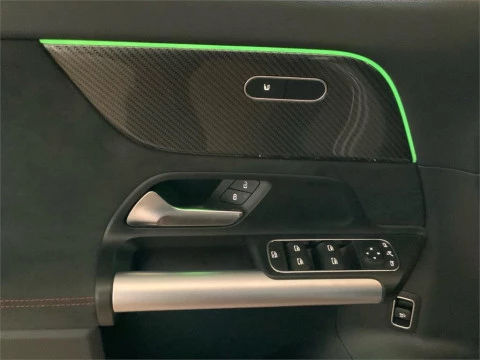 Mercedes-Benz GLA 200 D