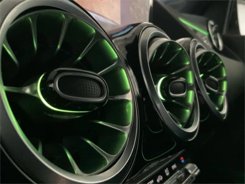 Mercedes-Benz GLA 200 D