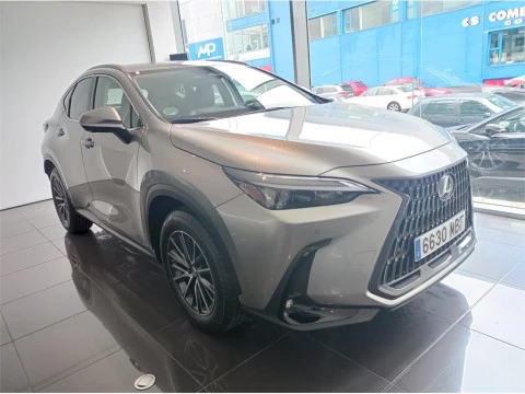 Lexus NX 350h Business City 4WD