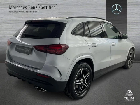 Mercedes-Benz GLA 200 d