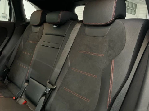 Mercedes-Benz GLA 200 d