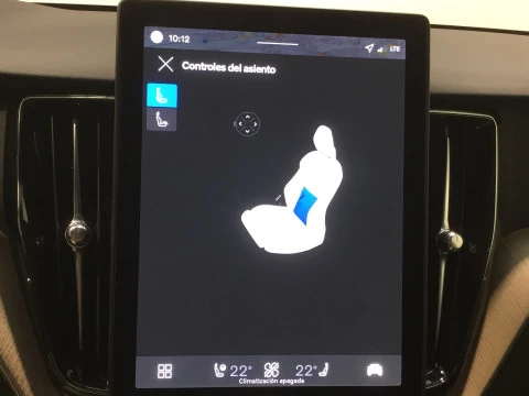 Volvo XC60 XC60 PLUS B5 AWD MILD HYBRID GASOLINA DARK