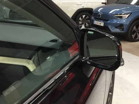 Volvo XC60 XC60 PLUS B5 AWD MILD HYBRID GASOLINA DARK