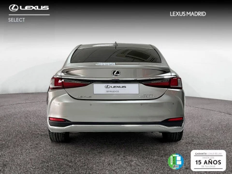 Lexus ES 2.5 300h Luxury