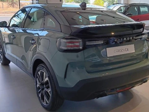Citroën C4 1.2 HYBRID MHEV 145 EDCS6 BUSINESS ED 5P