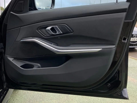 BMW Serie 3 318d Touring 110 kW (150 CV)