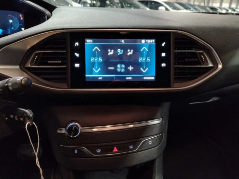 Peugeot 308 SW Active Pack BlueHDi 130 S&S EAT8