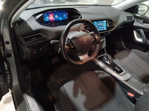 Peugeot 308 SW Active Pack BlueHDi 130 S&S EAT8