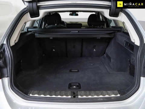 BMW Serie 3 318d Touring 110 kW (150 CV)