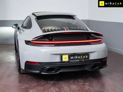 Porsche 911 Carrera Coupe 290 kW (394 CV)