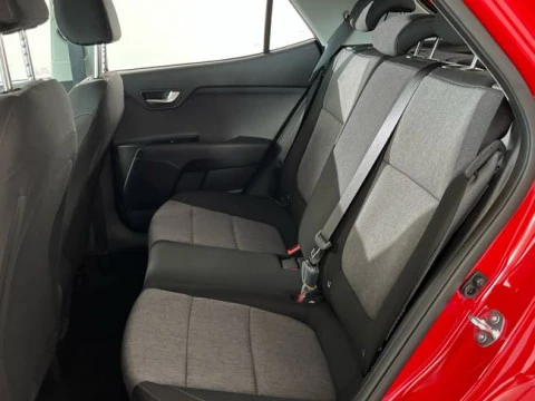 Kia Stonic 1.0 T-GDi 85kW (115CV) MHEV Concept